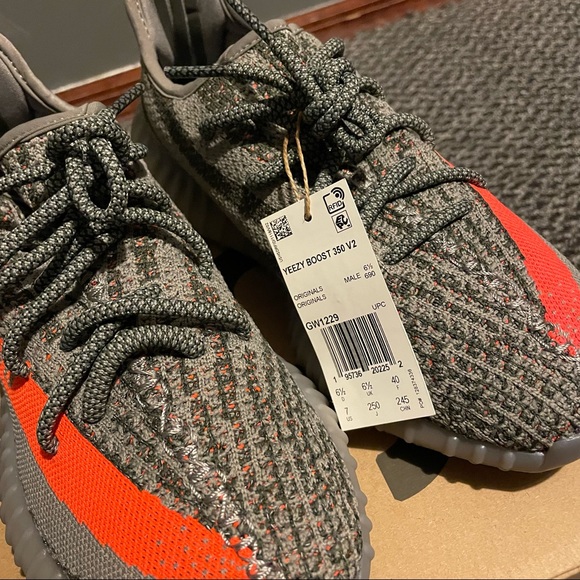 ADIDAS YEEZY BOOST 350 v2 BELUGA SNEAKERS - GRAY & ORANGE - Picture 7 of 8